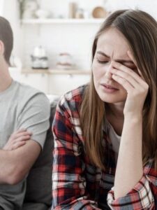 طلاق به علت سوء رفتار شوهر