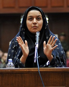 بررسی پروندههای قتل مشهور در ایران، ریحانه جباری مدعی دفاع مشروع بود که مورد قبول دادگاه قرار نگرفت